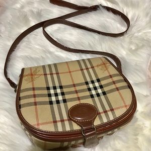 Vintage Berburry sling bag
